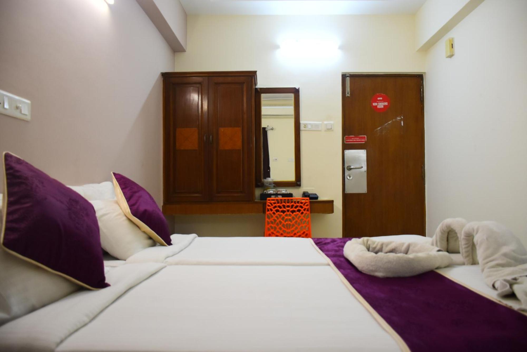Naksha Tree Hotels Kishore Inn - Koyambedu Ченнаи Экстерьер фото