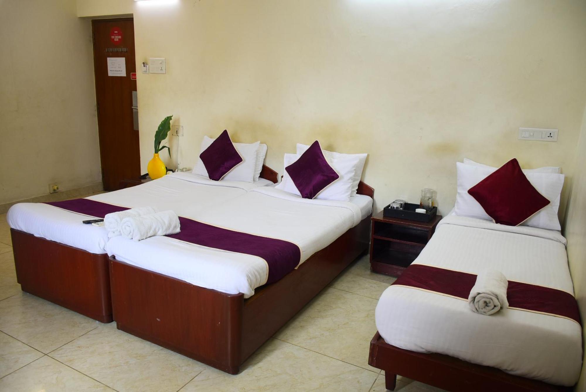 Naksha Tree Hotels Kishore Inn - Koyambedu Ченнаи Экстерьер фото