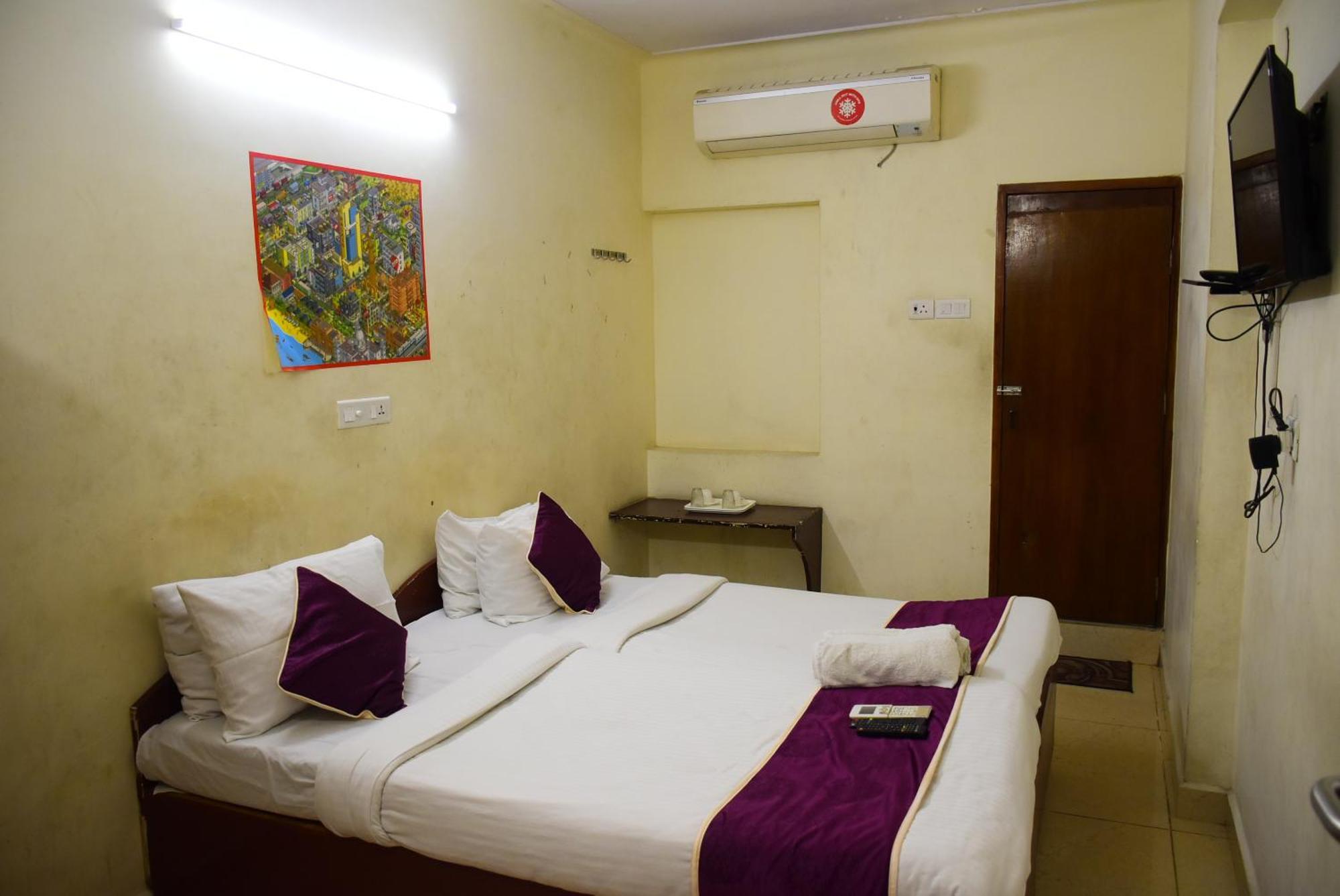 Naksha Tree Hotels Kishore Inn - Koyambedu Ченнаи Экстерьер фото